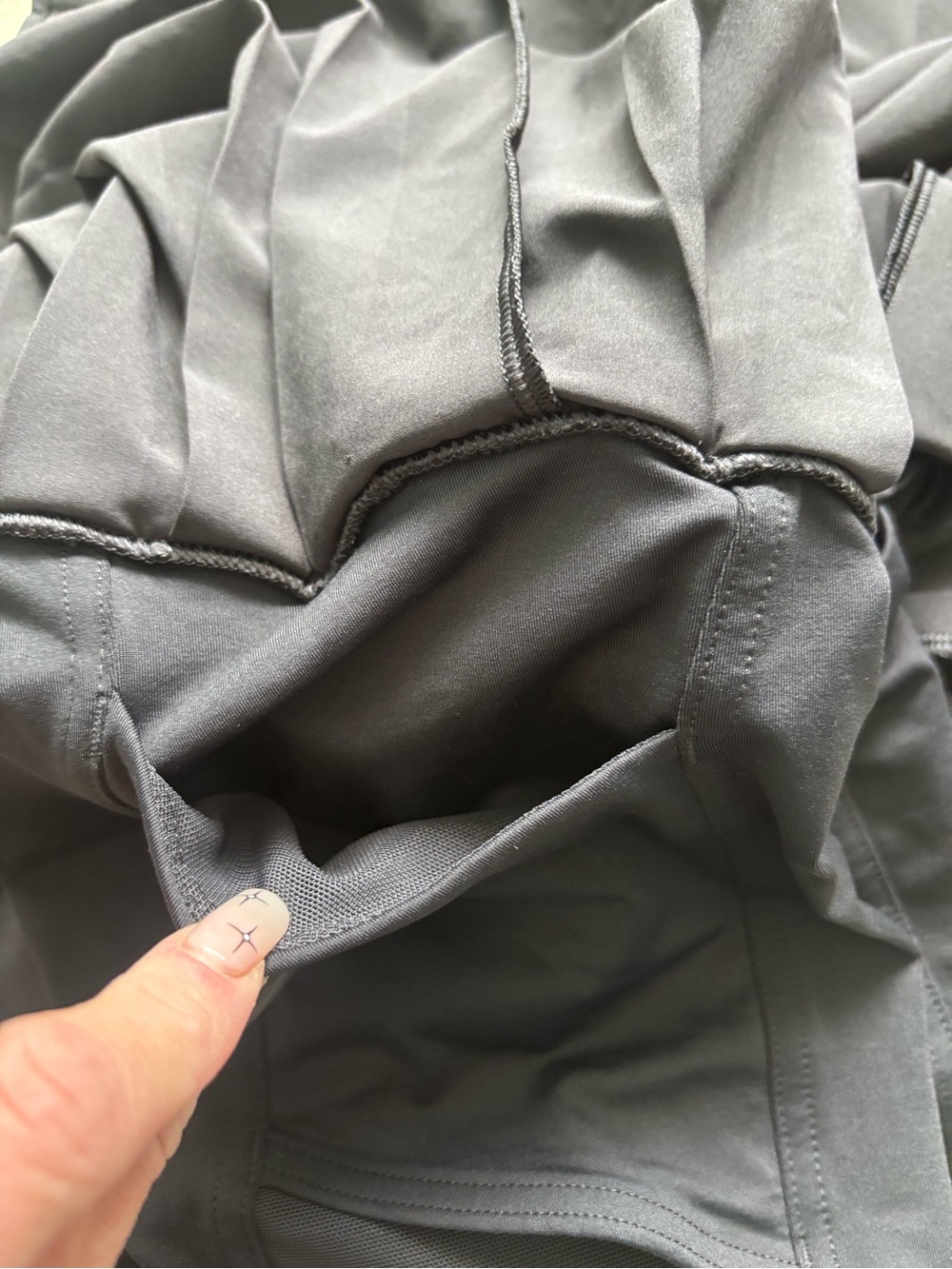 lululemon athletica Skirt Sz:4 - Picture 8 of 11